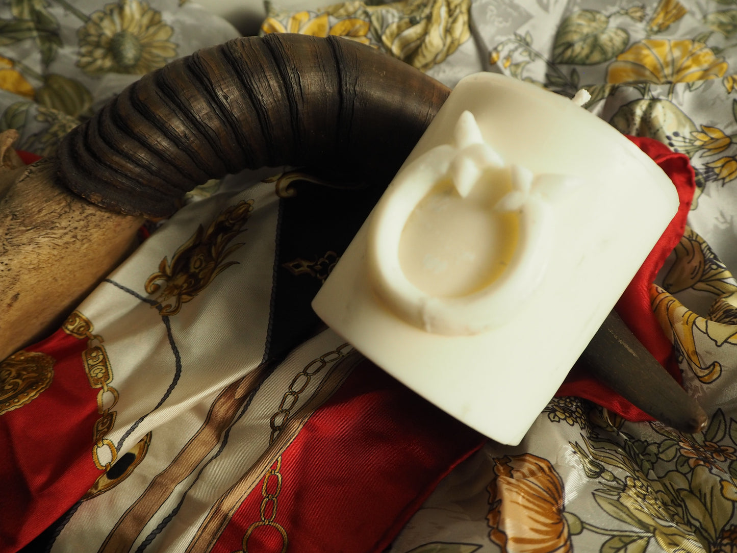 Candle - tall "the i"