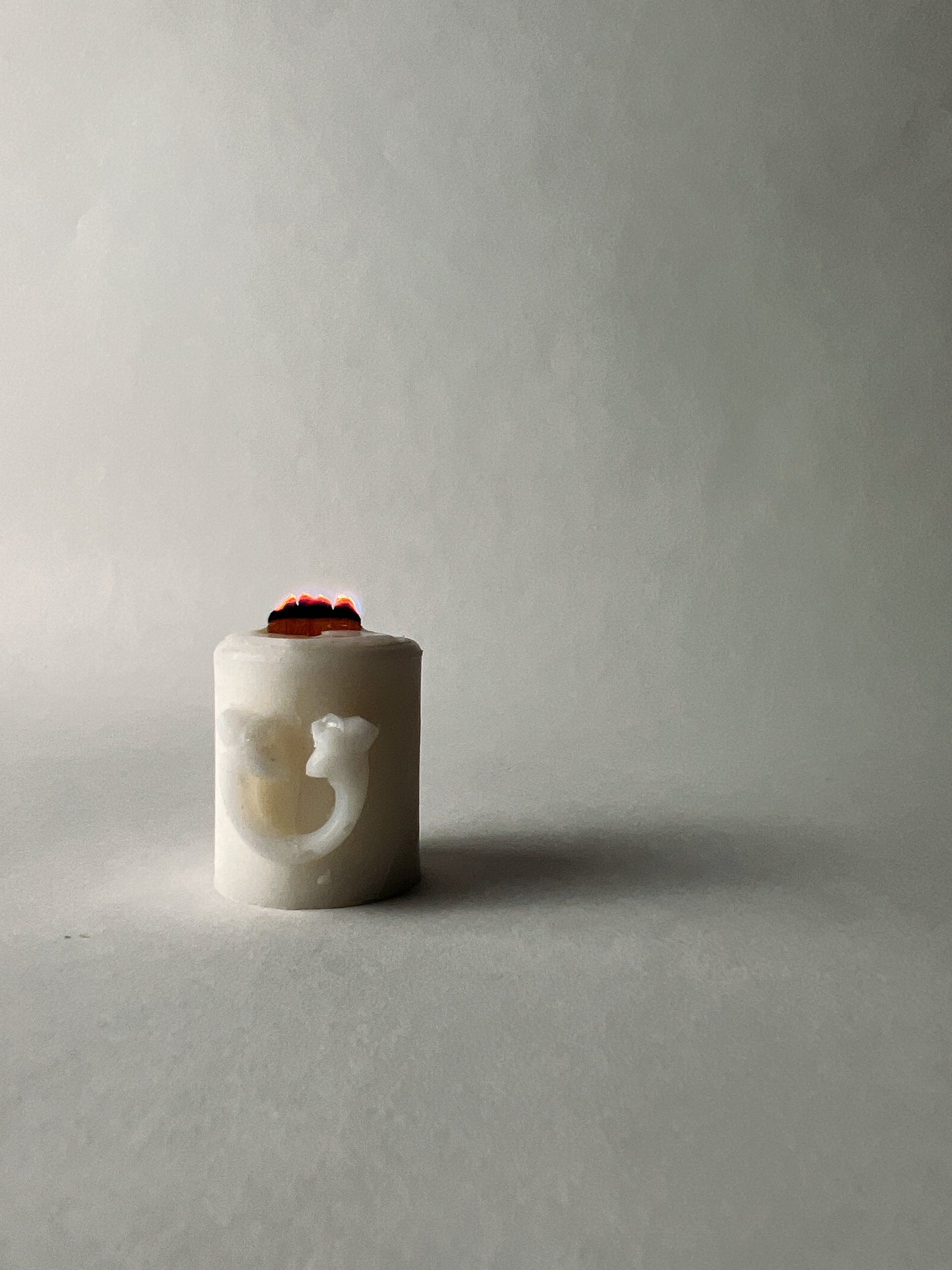 Finger Candle "the i"