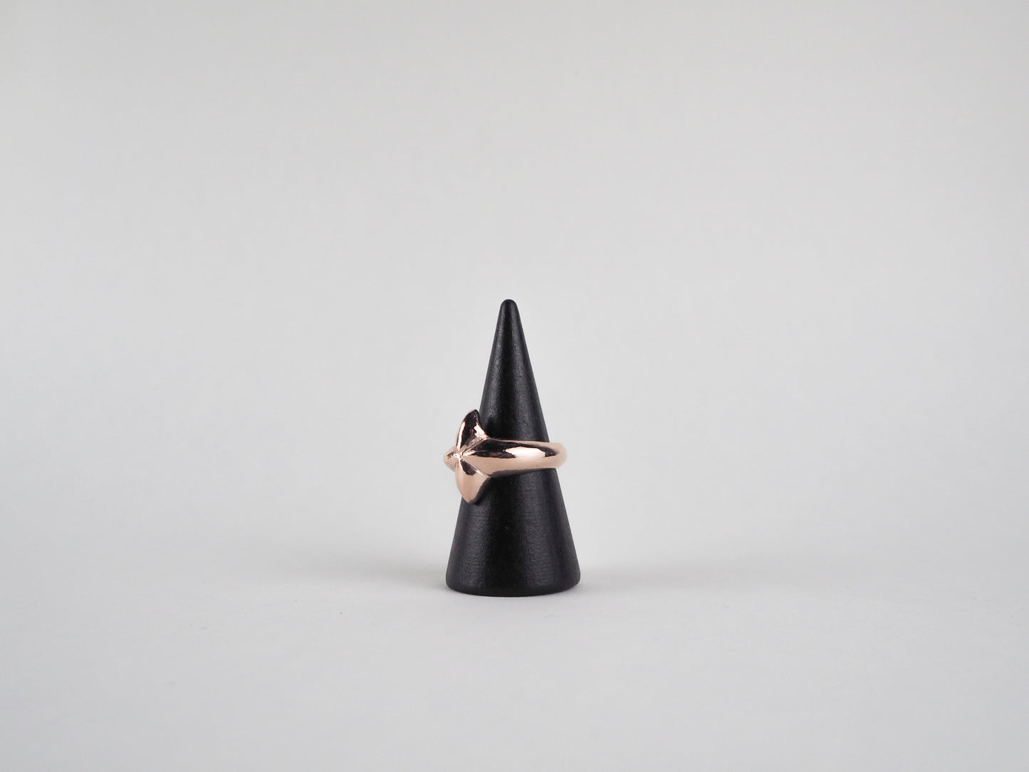 Ring "the i" regular 14K Rose Gold.